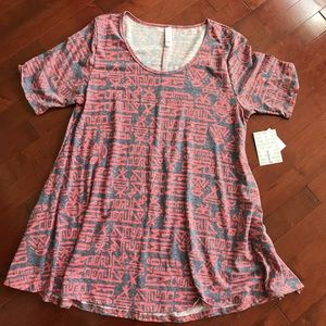 L LLR Perfect T - NEW WITH TAGS